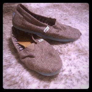 Tom's canvas classic with turquoise